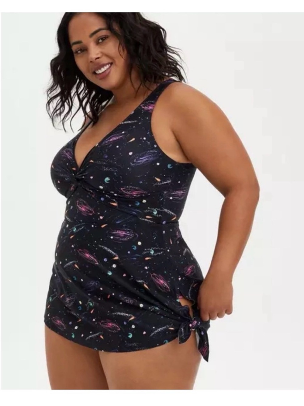 Torrid Wireless Short Asymmetrical Twist Front Swim Dress With Brief [Q20]